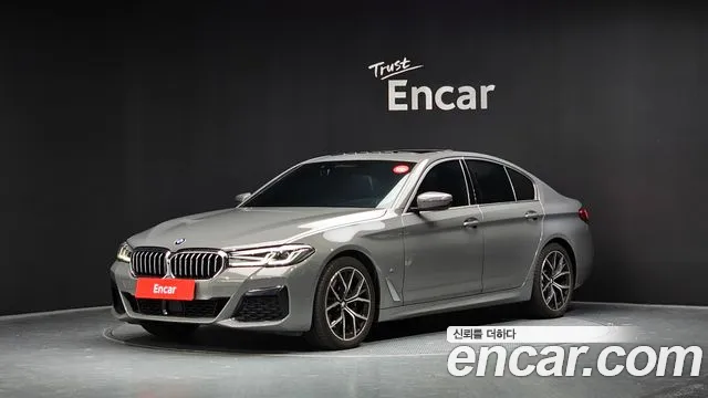 BMW 5 Series (G30) 2021 Серебристо-серый из Кореи