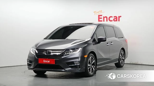 Honda Odyssey 2018 Серый из Кореи