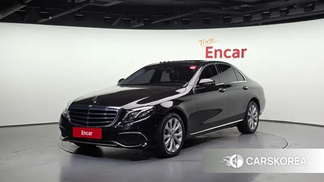 Mercedes-Benz E-Class W213 2018 Черный из Кореи