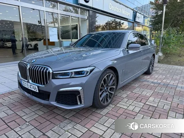 BMW 7 Series (G11) 2022 Серый из Кореи