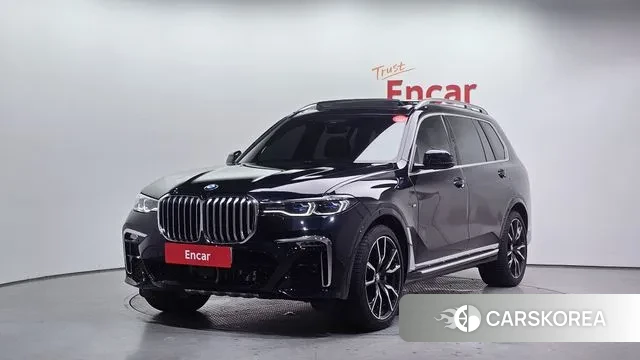 BMW X7 (G07) 2021 Черный из Кореи