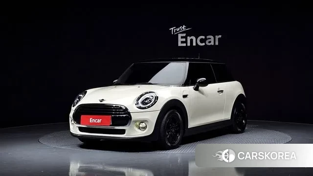 Mini Cooper 2019 Жемчужный цвет из Кореи