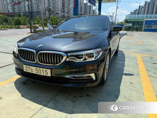 BMW 5 Series (G30) 2018 Серый из Кореи