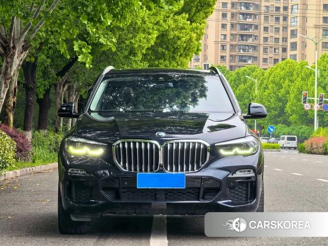 BMW X5 (imported) 2021 Черный из Китая
