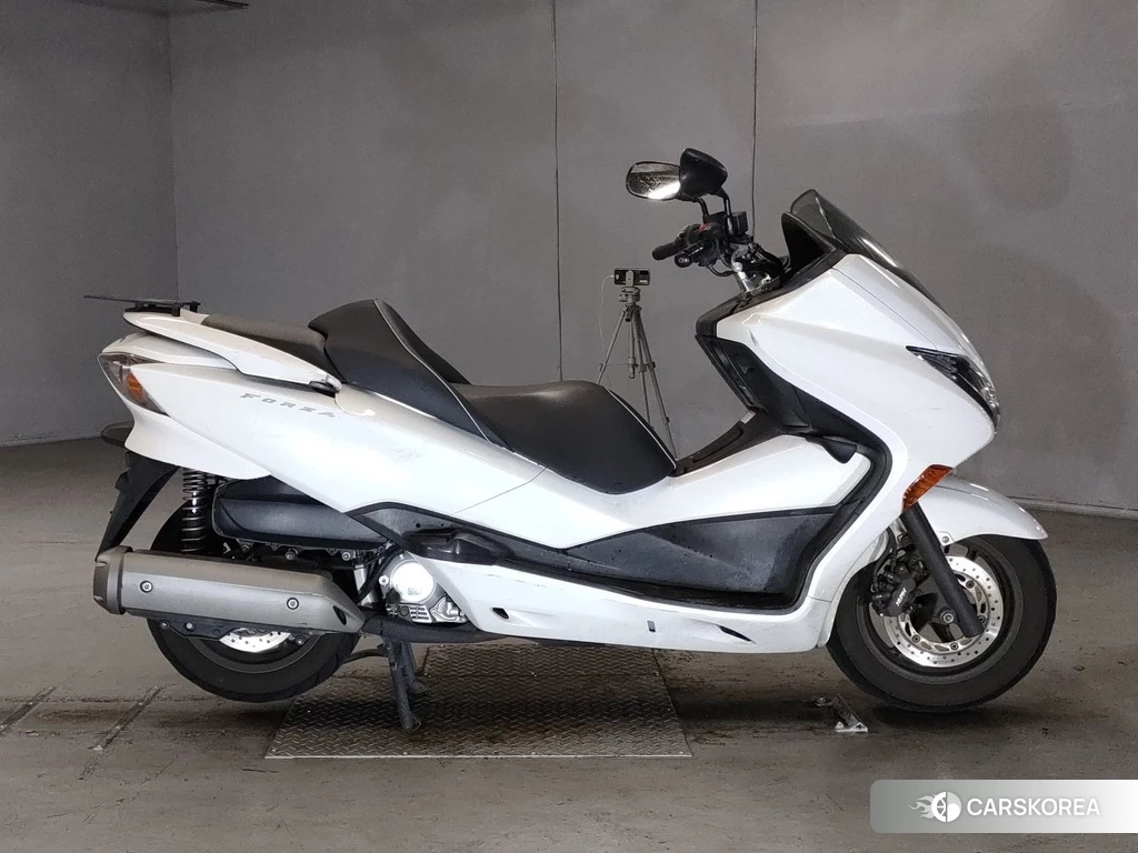 Проданный Honda FORZA Z 2012 из Японии