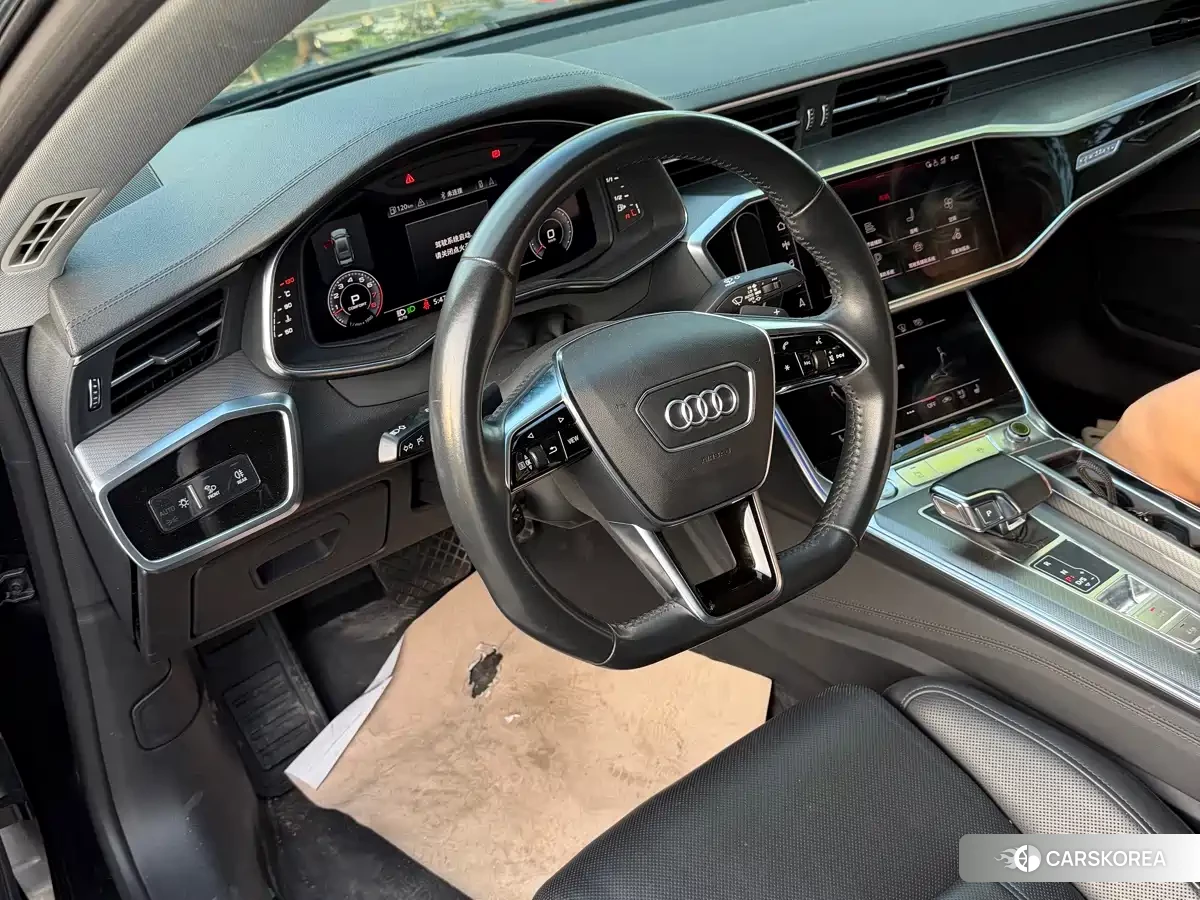 Audi A7 2019 Черный из Китая