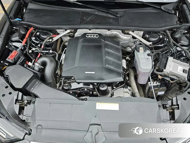 Audi A6L 2019 Черный из Китая