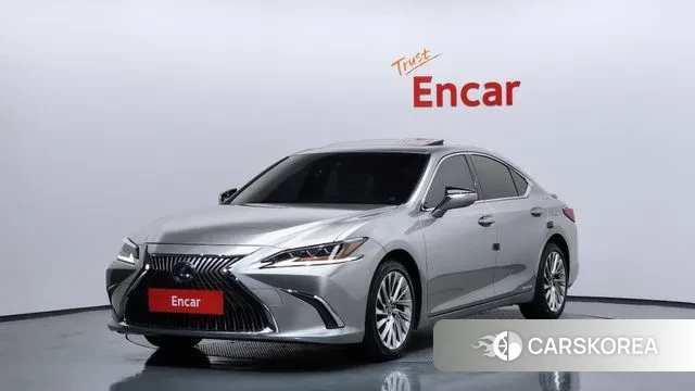 Lexus ES300h 7th generation 2019 Серый из Кореи