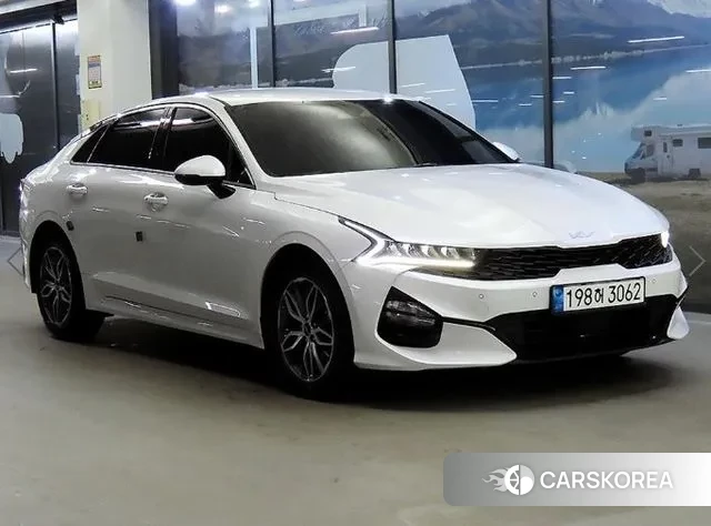 Kia K5 3rd generation 2023 Белый из Кореи