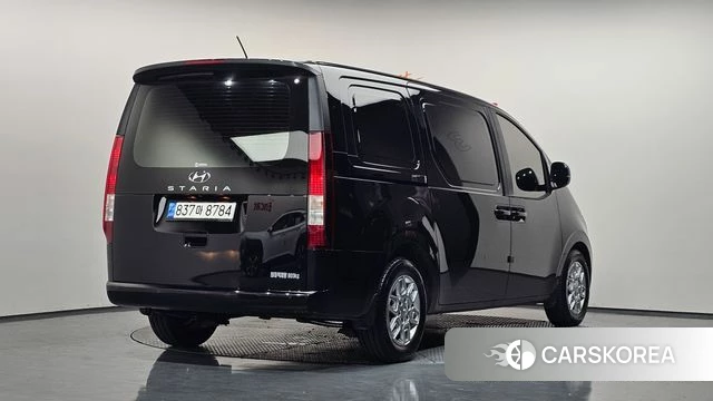 Hyundai Staria 2022 Черный из Кореи