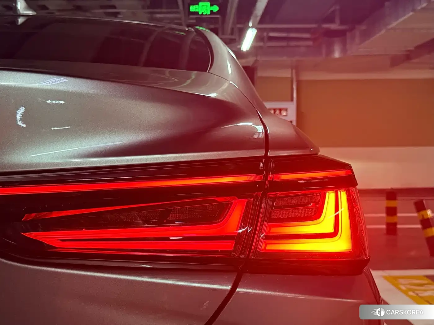 Lexus ES 2026 Champagne/brown из Китая