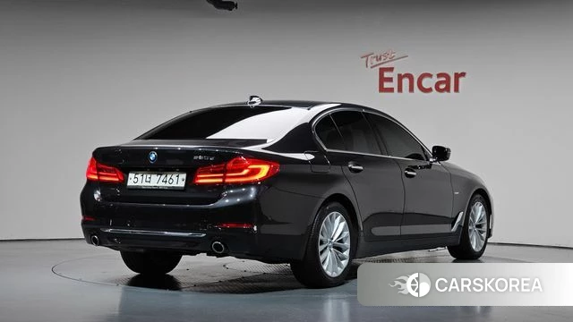 BMW 5 Series (G30) 2018 Серый из Кореи