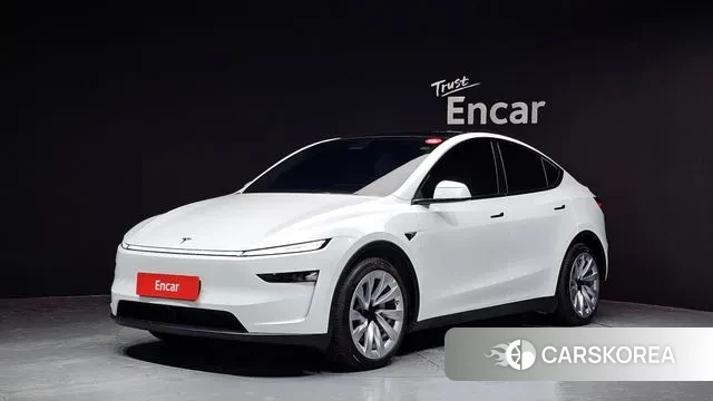 Tesla Model Y 2025 Белый из Кореи