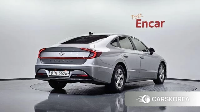 Hyundai Sonata (DN8) 2019 Серебристо-серый из Кореи