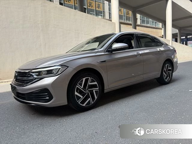Volkswagen Sagitar 2022 Шампань из Китая