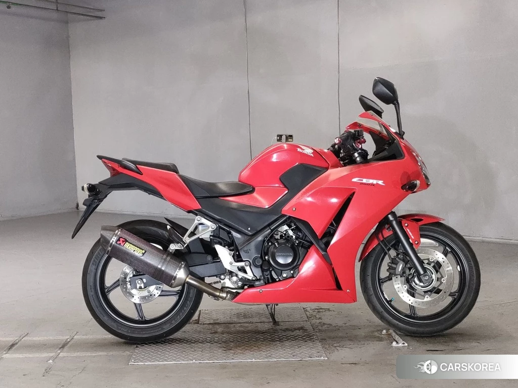 Проданный Honda CBR250R 2015 из Японии, фото 2