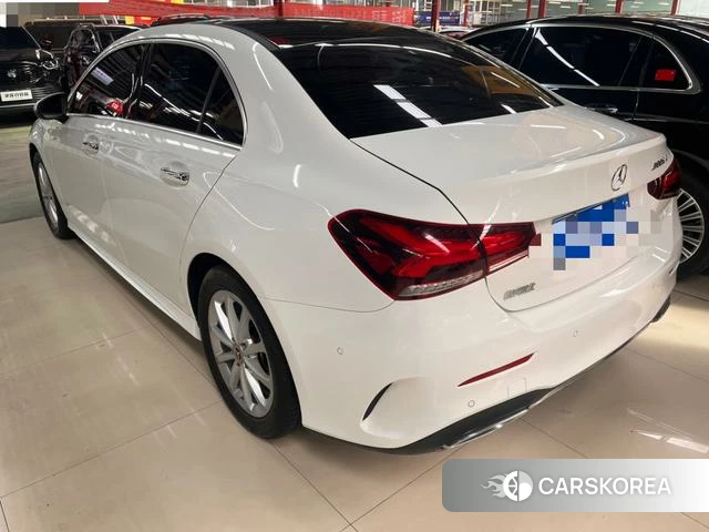 Mercedes-Benz Class A 2021 Белый из Китая