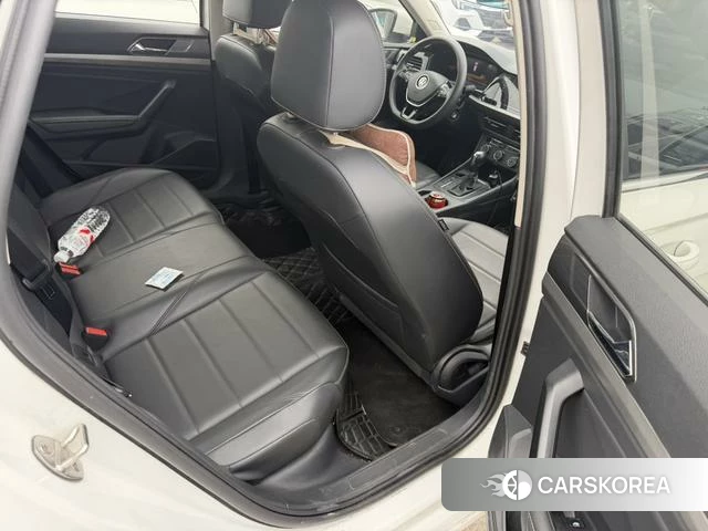 Volkswagen Lavida 2022 Белый из Китая