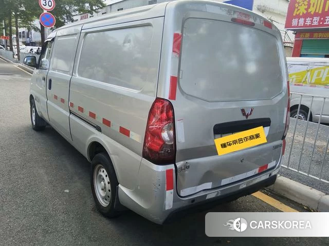 Wuling Automobile Wuling EV50 2021 Серебристо-серый из Китая