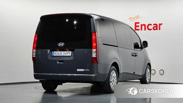 Hyundai Staria 2025 Серый из Кореи