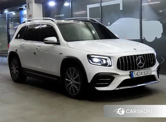 Mercedes-Benz GLB-Class X247 2022 Белый из Кореи