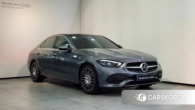 Mercedes-Benz C-Class W206 2024 Серый из Кореи