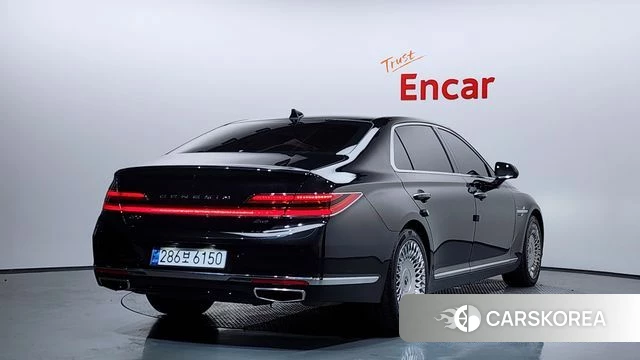 Genesis G90 2021 Черный из Кореи