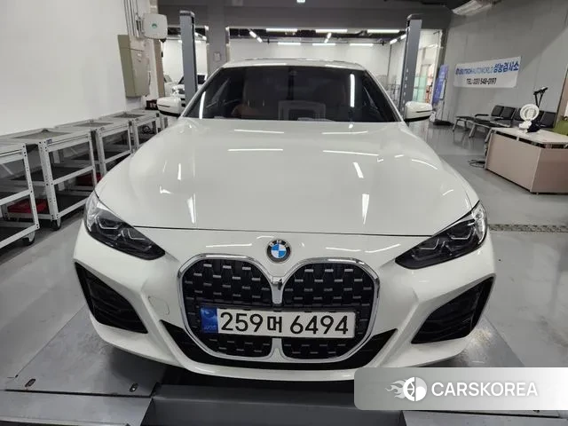 BMW 4 Series (G22) 2022 Белый из Кореи