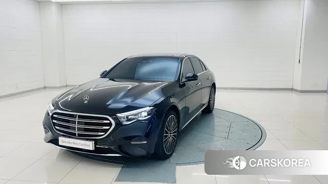 Mercedes-Benz E-Class W214 2024 Черный из Кореи