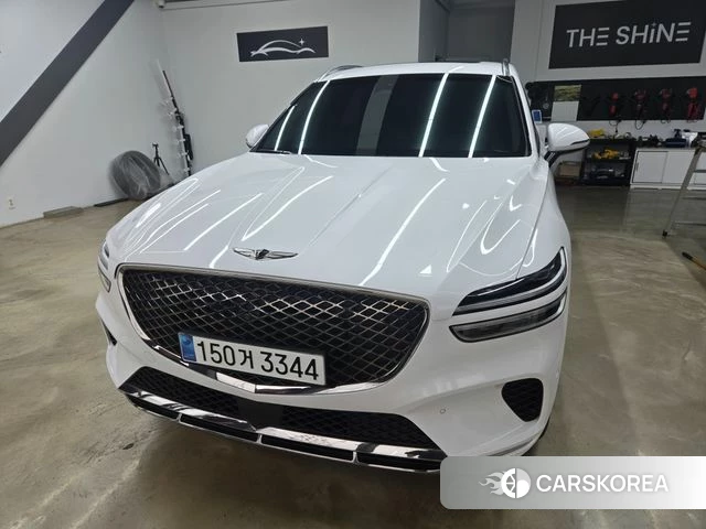 Genesis GV70 2021 Белый из Кореи