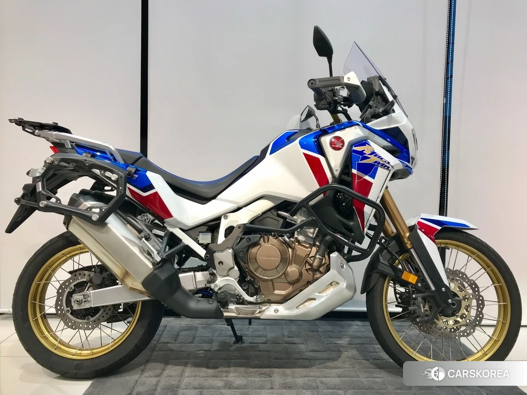 Проданный Honda CRF1100L AFRICA TWIN ADV ES 2020 из Японии