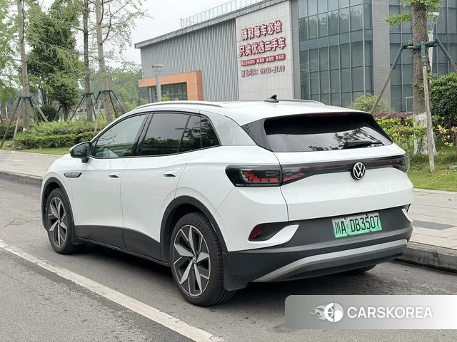 Volkswagen ID.4 CROZZ 2022 Белый из Китая
