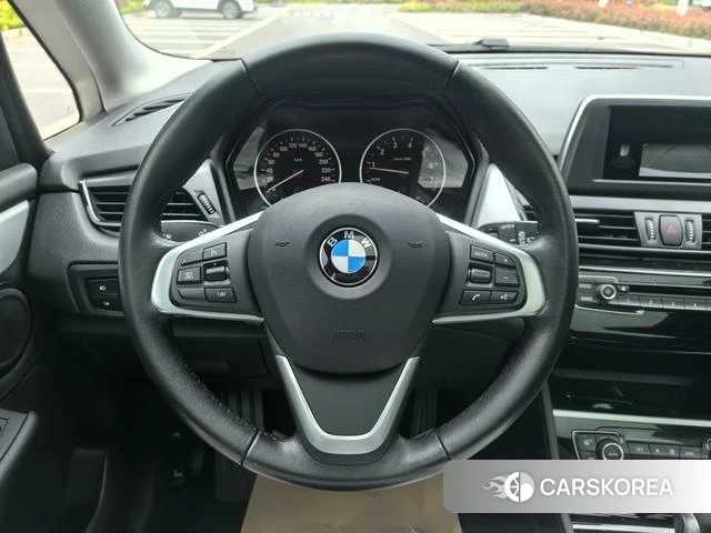 BMW 2 series station wagon 2018 Белый из Китая