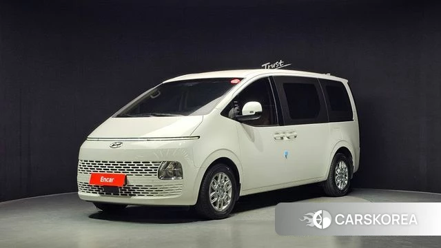 Hyundai Staria 2023 Белый из Кореи