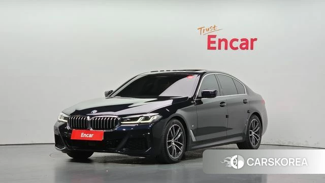 BMW 5 Series (G30) 2022 Черный из Кореи