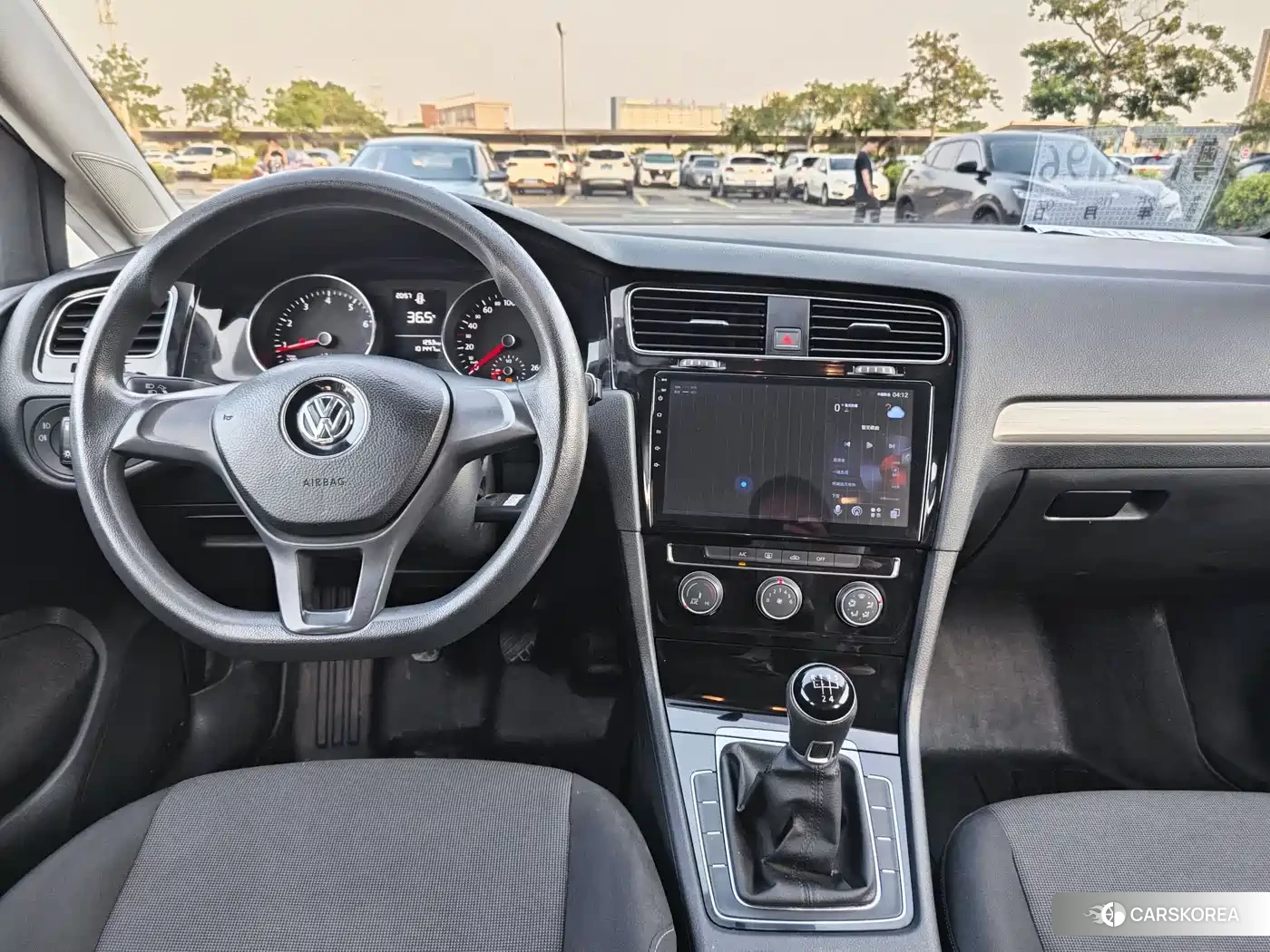 Volkswagen Golf 2018 Белый из Китая