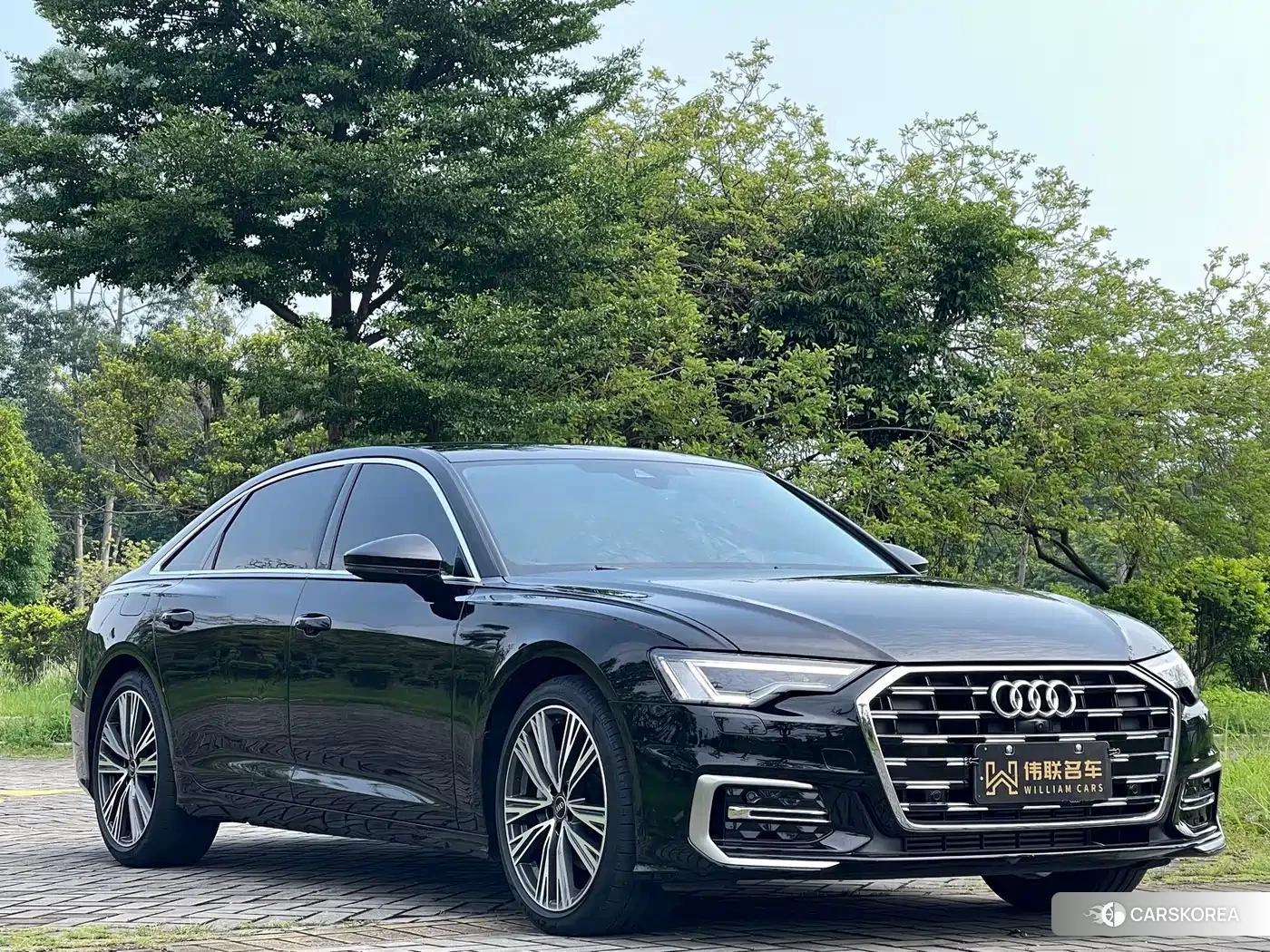 Audi A6L 2024 Черный из Китая