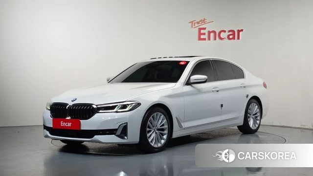 BMW 5 Series (G30) 2022 Белый из Кореи