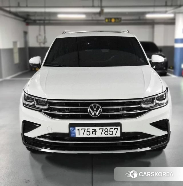 Volkswagen Tiguan second Generation 2024 Белый из Кореи
