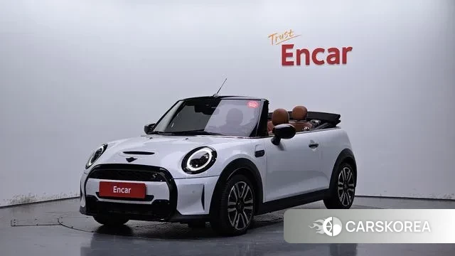 Mini Cooper S Convertible 2024 Белый из Кореи