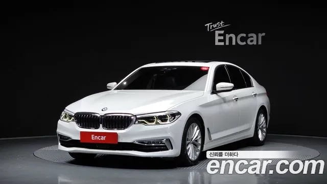 BMW 5 Series (G30) 2018 Белый из Кореи