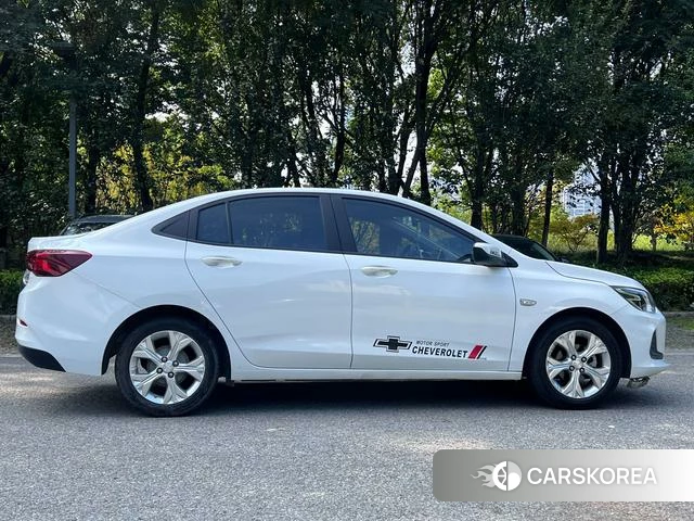 Chevrolet Kovoz 2020 Белый из Китая