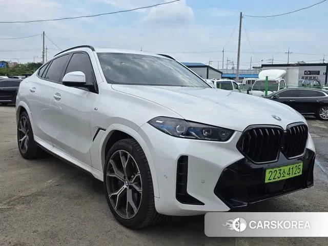 BMW X6 (G06) 2024 Белый из Кореи