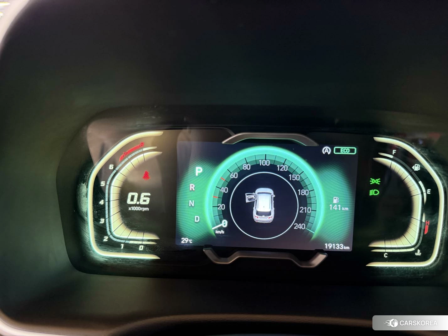 Hyundai Tucson 2021 Белый из Китая
