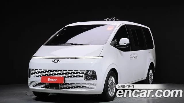 Hyundai Staria 2024 Белый из Кореи