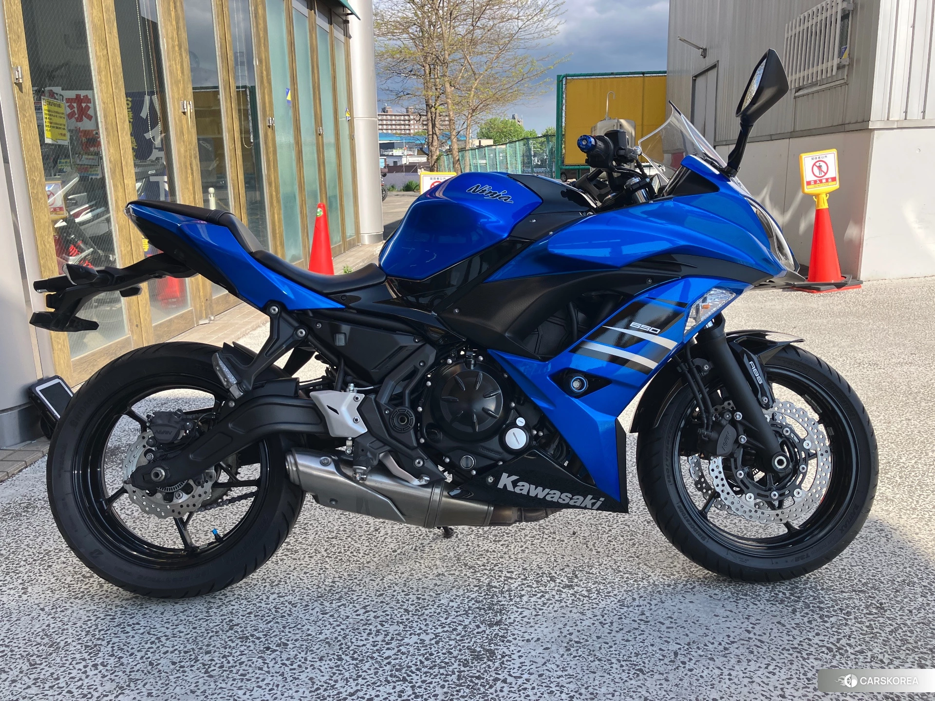 Kawasaki NINJA 650 ABS 2019 из Японии
