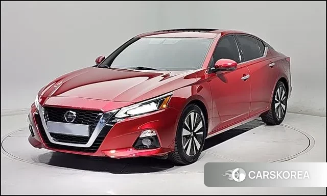 Nissan Altima (L34) 2019 Красный из Кореи