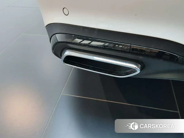 Mercedes-Benz Class C 2024 Белый из Китая