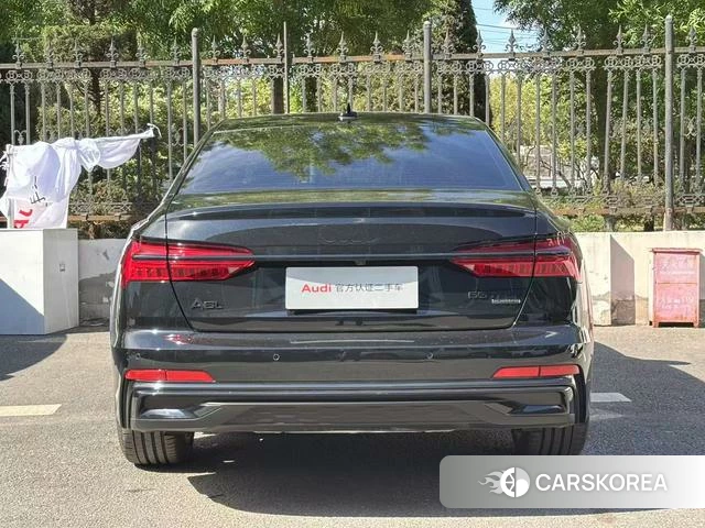 Audi A6L 2023 Черный из Китая