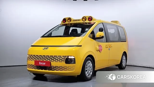 Hyundai Staria 2022 Желтый из Кореи